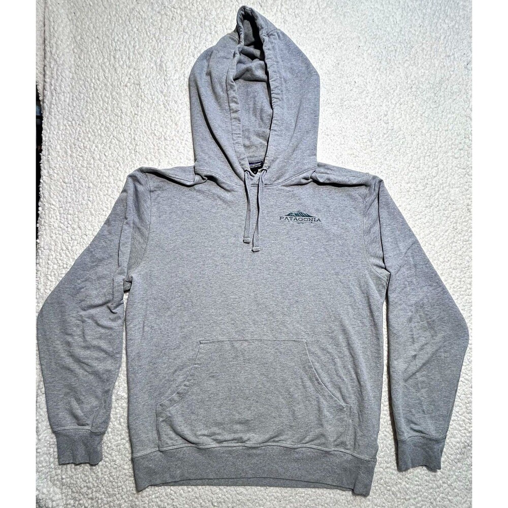As-is Patagonia Mens M Know More Need Less Graphic Midweight Gray PulloverHoodie